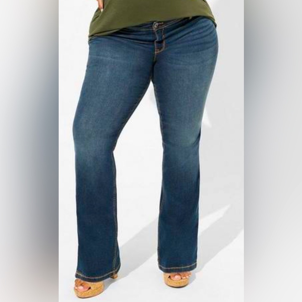 Torrid Luxe Slim Boot Jean - Super Stretch Medium Wash